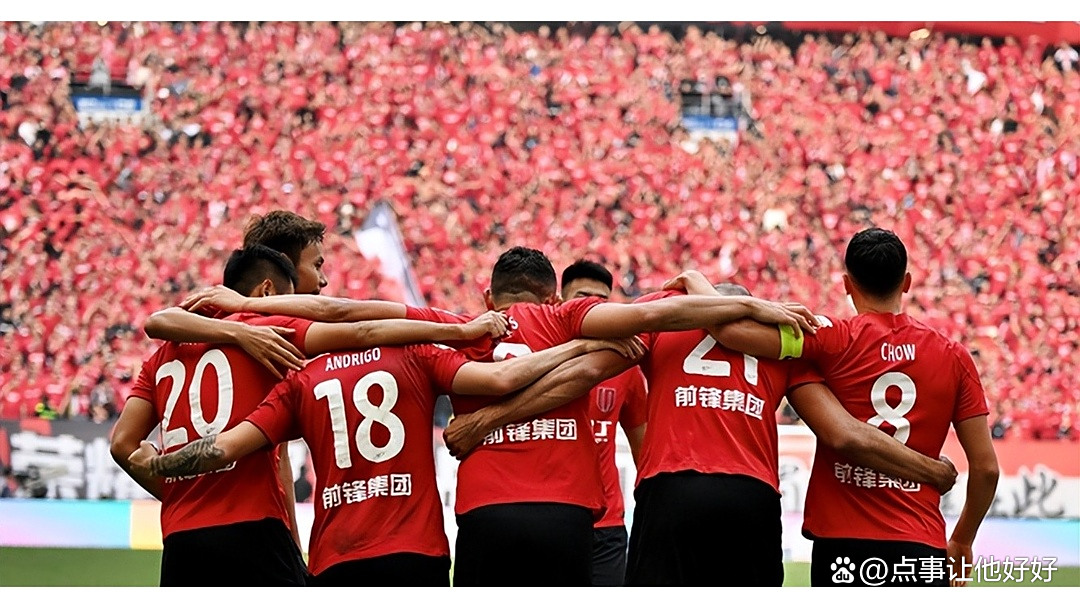 开元体育官方网站-关于成都蓉城训练开放日，今晨刷新队史纪录引欢呼，社区盾在即，阵容厚度经受考验的信息