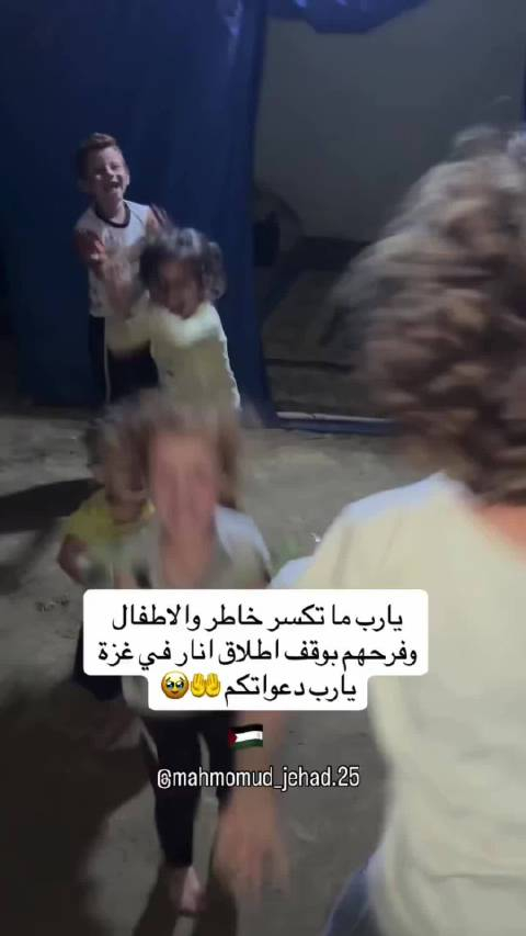 开元体育-包含拉齐奥训练开放日，窗口期止住颓势引欢呼，荷甲在即，年轻球员得到机会的词条